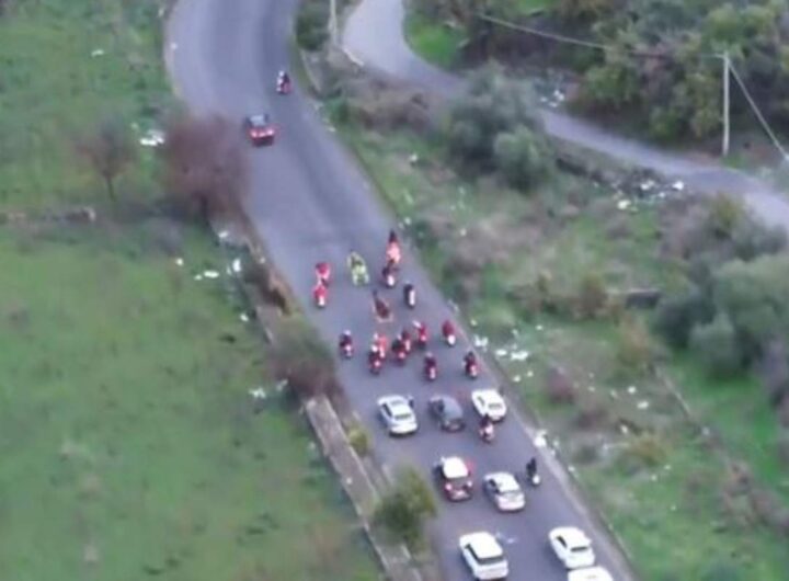 Corsa clandestina con cavalli dal drone della polizia