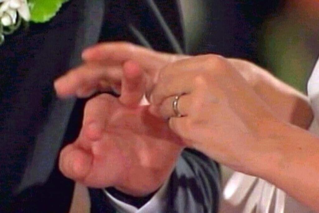 Scambio fedi nuziali