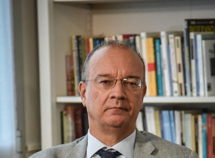 Il ministro Valditara: "La protesta sulla scuola? Chiare ragioni politiche. Rischiamo di dover restituire parte del Pnrr"