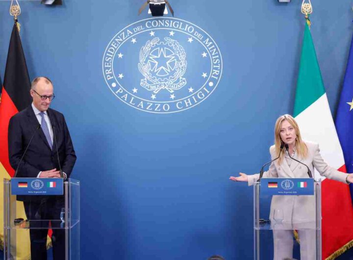 Meloni con Merz