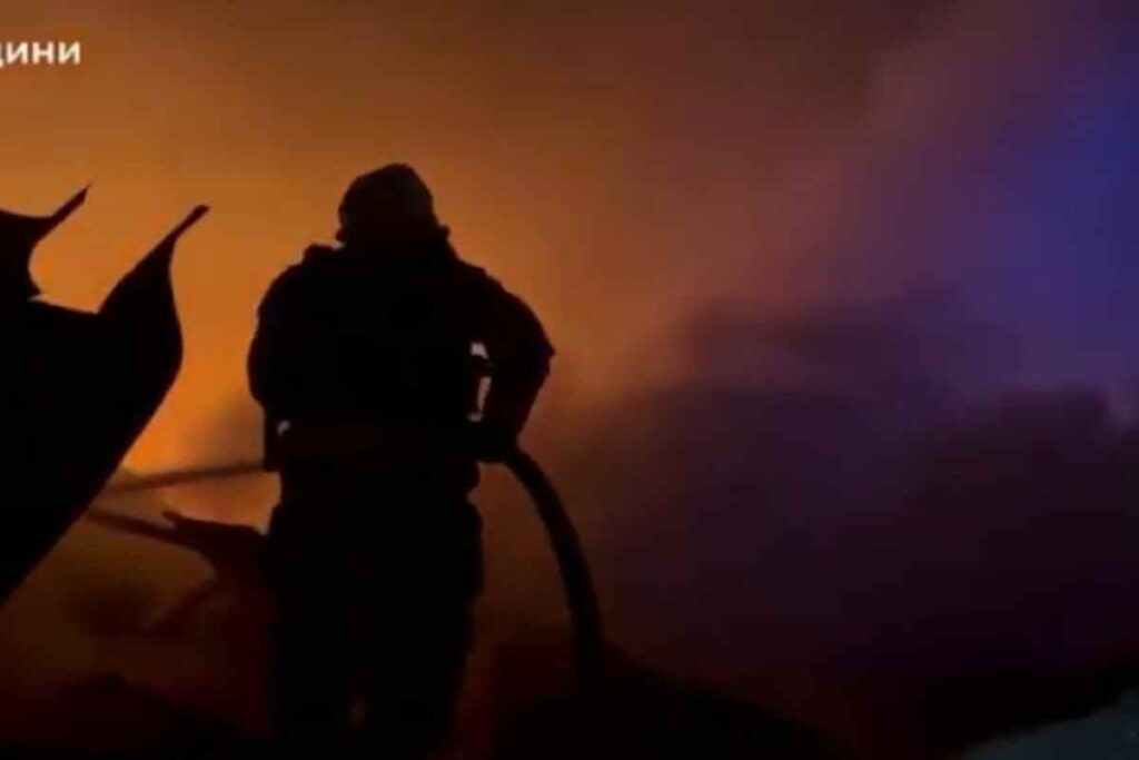 Droni colpiscono monastero