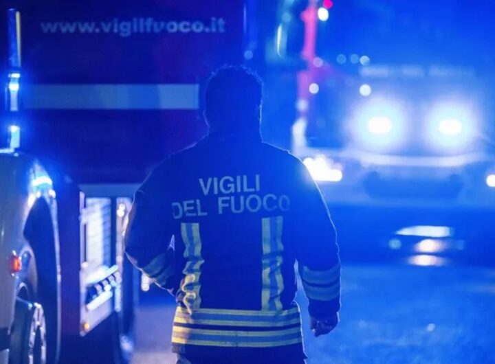 Padre e figlio di 17 anni trovati morti in casa, intossicati dal monossido di carbonio
