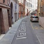 La strada dove è avvenuto l'agguato