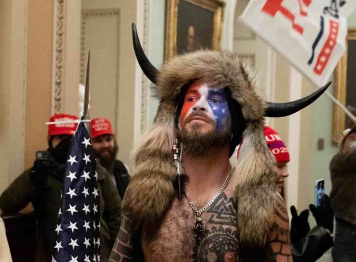 Lo sciamano di Capitol Hill