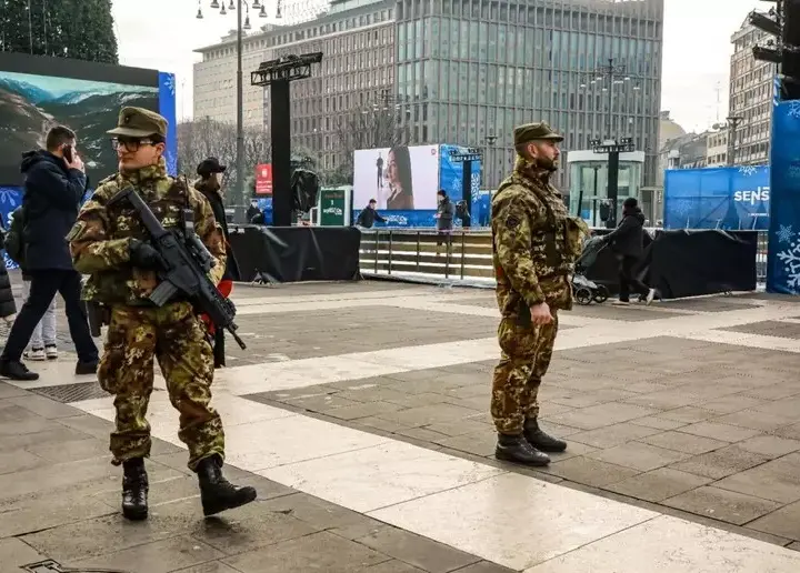 soldati strade sicure
