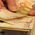 Pioggia di rincari nel 2026, le tariffe telefoniche dai 12 ai 60 euro in più