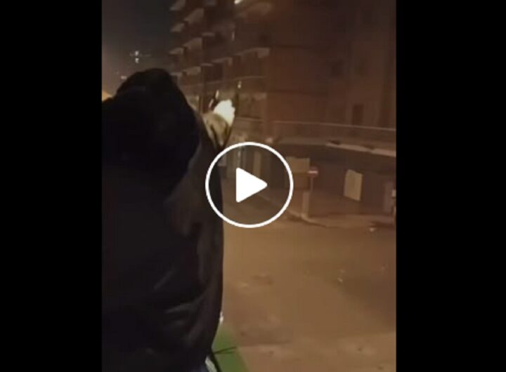 Il ragazzo che spara dal balcone a Taranto