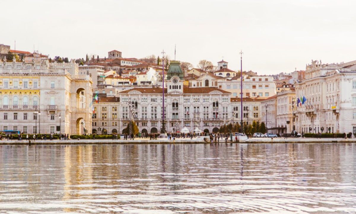 veduta di trieste