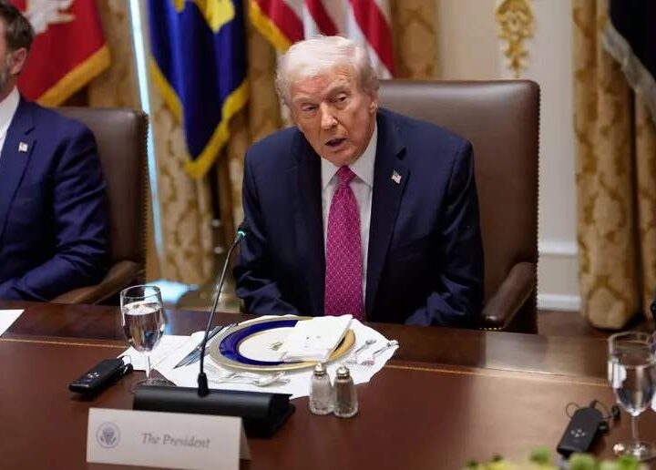 Trump, Groenlandia a tutti i costi: "Inaccettabile qualsiasi cosa che non sia il controllo Usa". Von der Leyen: "Appartiene al suo popolo"