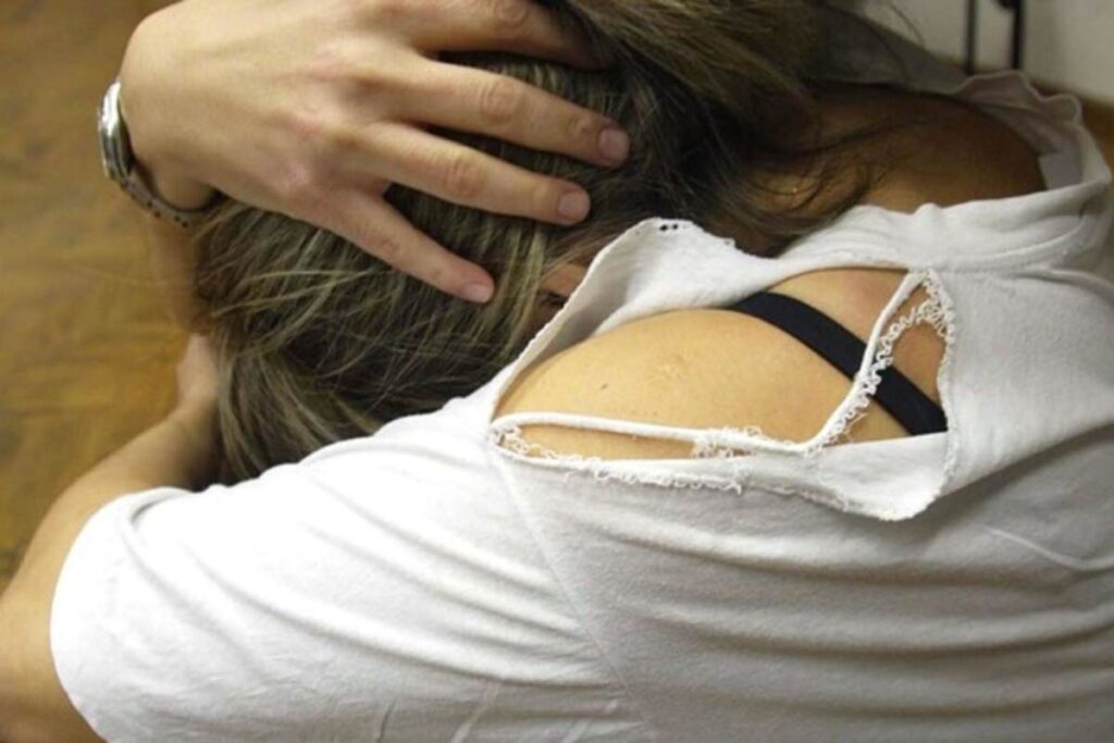 violenza contro moglie