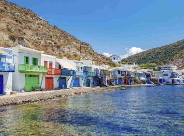 La sua fama si lega indissolubilmente al film cult Le Grand Bleu di Luc Besson, che qui ha trovato la scenografia perfetta