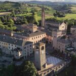 Con una popolazione di circa 11 mila abitanti, Castelvetro si conferma una delle mete più suggestive e apprezzate nel panorama dei borghi italiani più belli,
