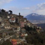 Con i suoi appena 152 abitanti al 31 ottobre 2025, il borgo rimane uno dei meno popolati della Città metropolitana di Roma