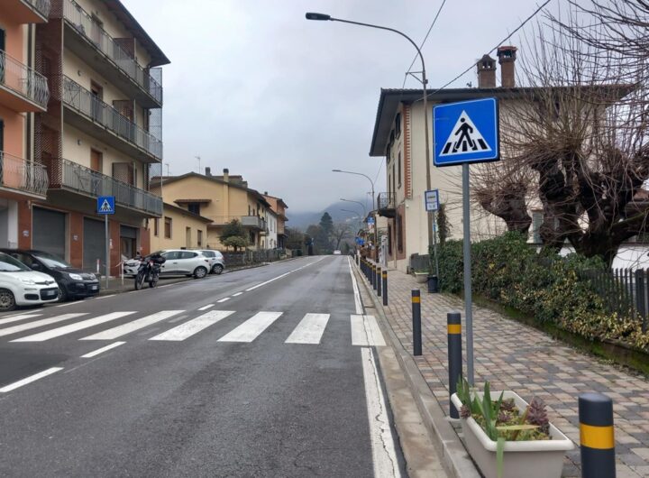 Sfugge alla madre e attraversa la strada, bambini di tre anni muore investita da un'auto. Il luogo della tragedia