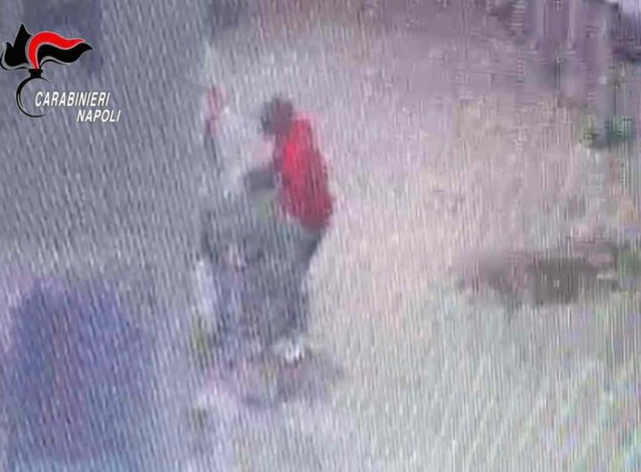 Caivano, tentata rapina di un bambino