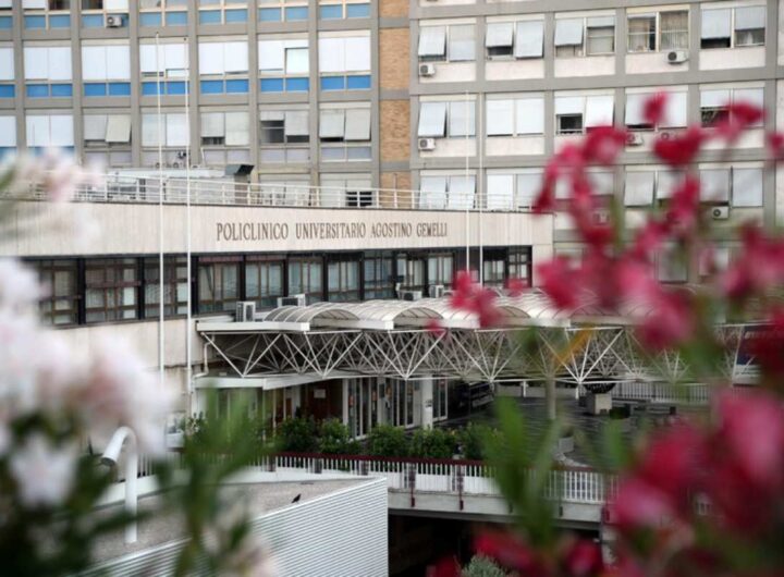 vista del policlinico gemelli di roma