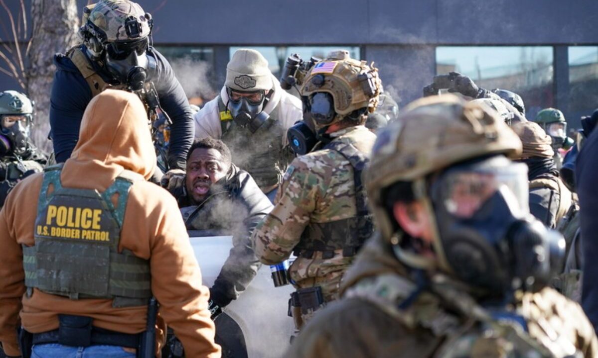 agenti ice minneapolis