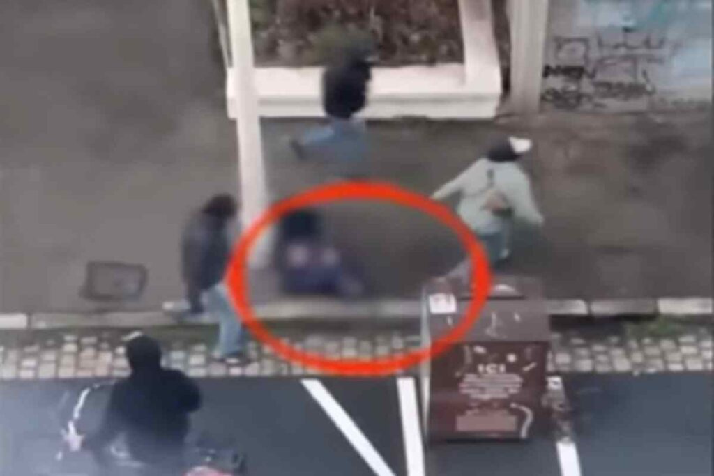 Il ragazzo di 23 anni aggredito a Lione