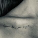 Il tatuaggio in italiano di Miley Cyrus