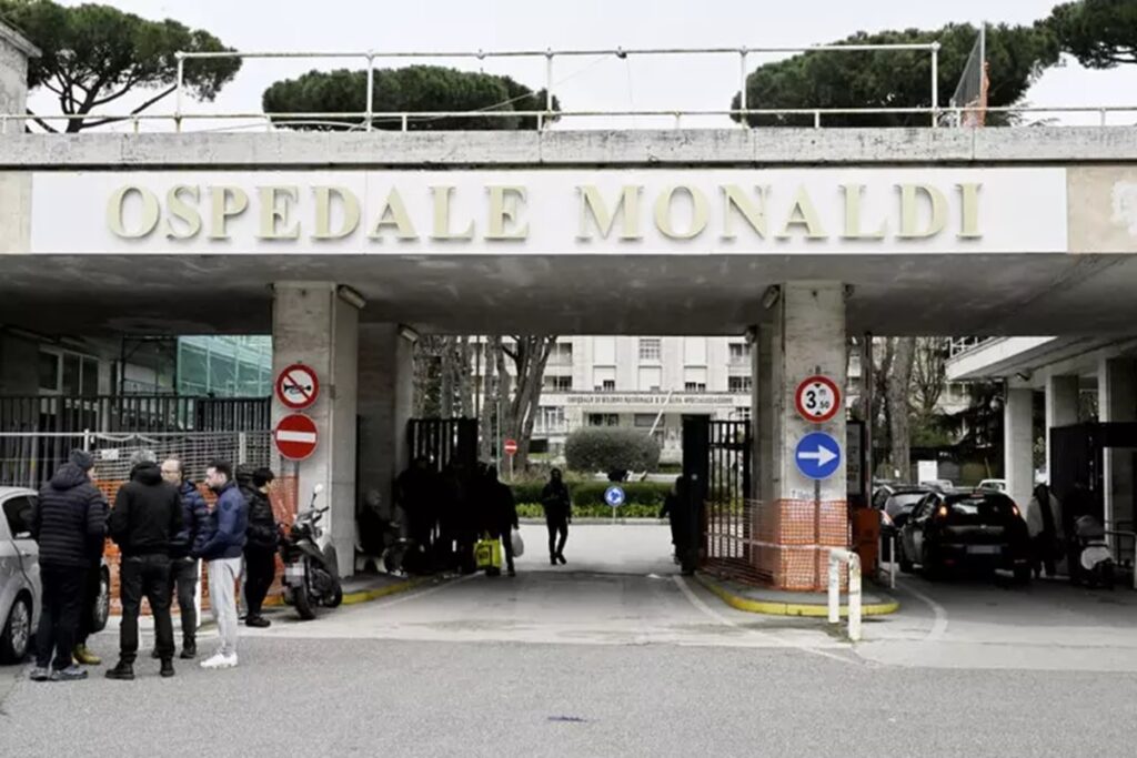L'ospedale Monaldi