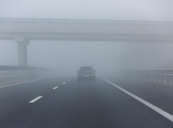 Nebbia in autostrada