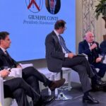 Il ministro della Giustizia Carlo Nordio e il leader del Movimento 5 Stelle Giuseppe Conte