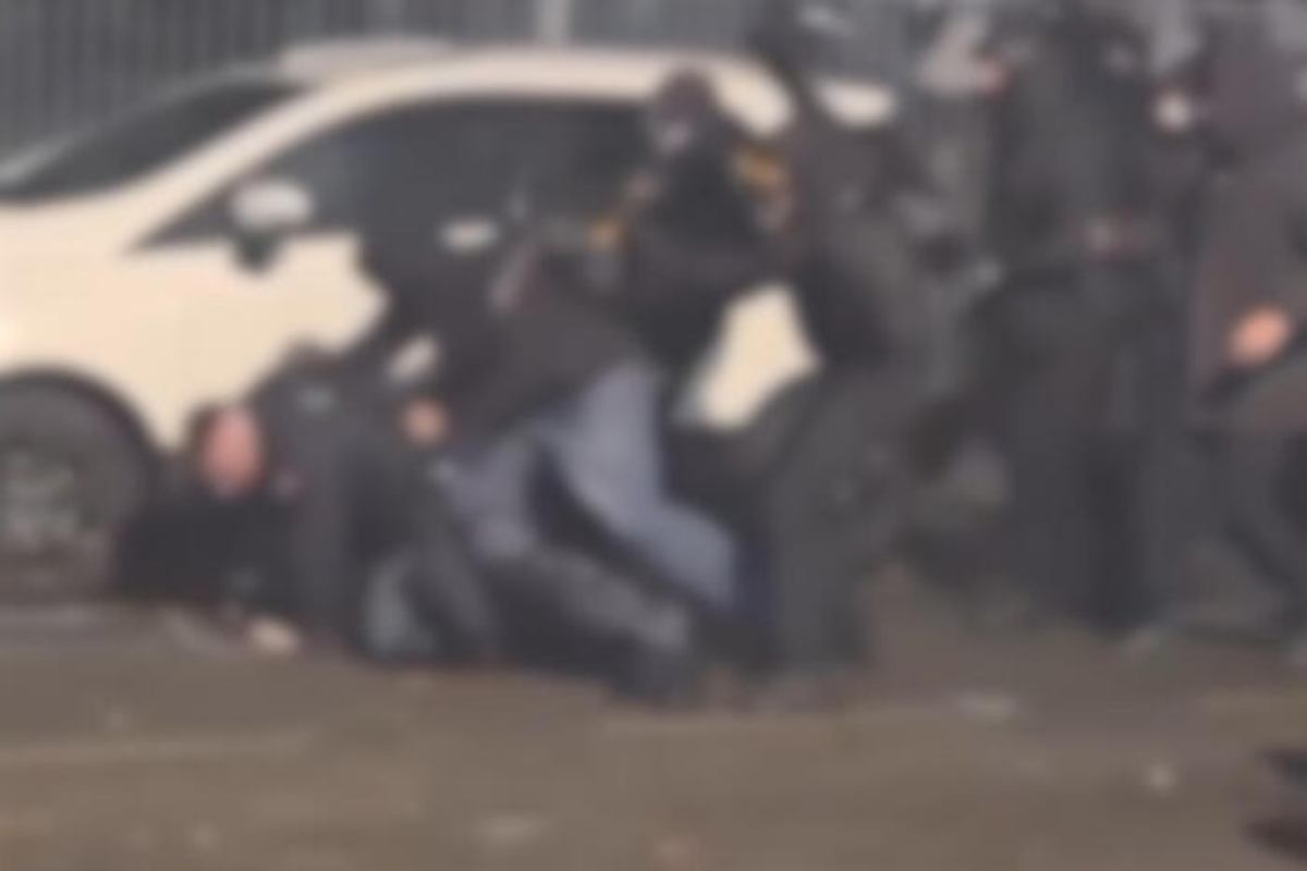 Aggressione a poliziotto 