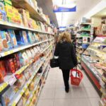 Scaffali del supermercato