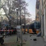Il tram deragliato a Milano