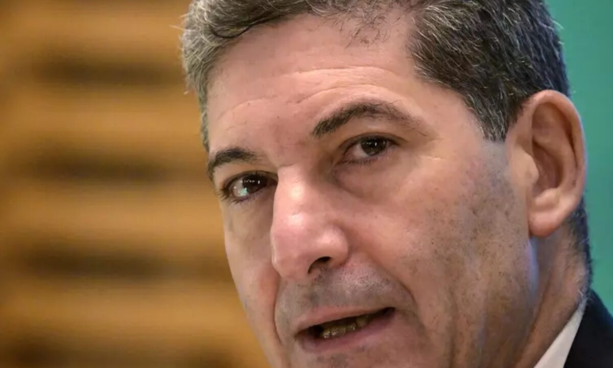 Il capo della Polizia, Vittorio Pisani