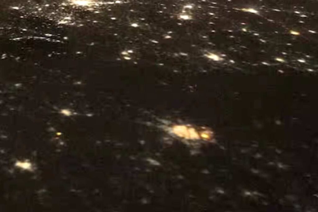 Attacco missilistico su Kiev ripreso dallo spazio