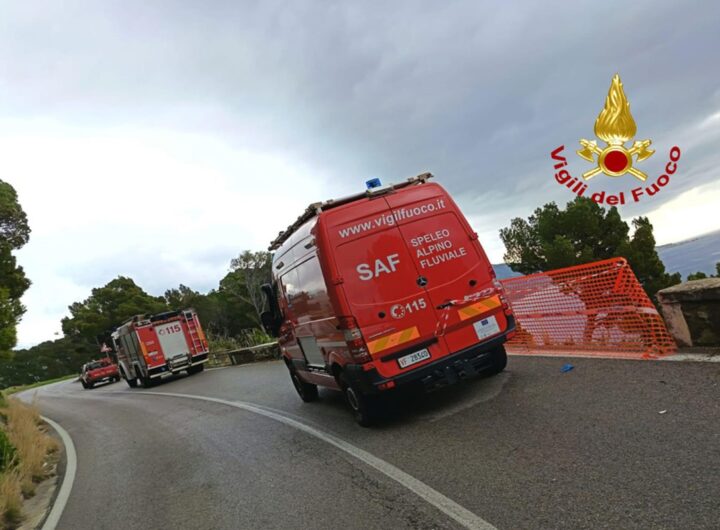 Schianto con un furgone, poi la caduta per 200 metri nel dirupo a picco sul mare. Morta una coppia nel Salernitano