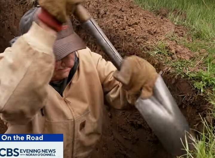 Allen McCloskey, una vita a scavare tombe. Dopo 73 anni va in pensione il becchino con la carriera più lunga di sempre