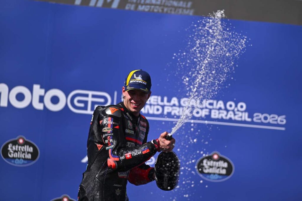 bezzecchi vince in brasile