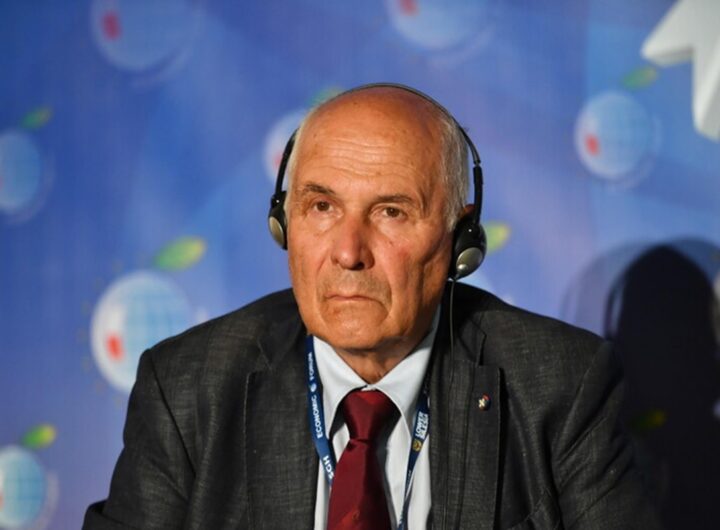 Il generale Camporini