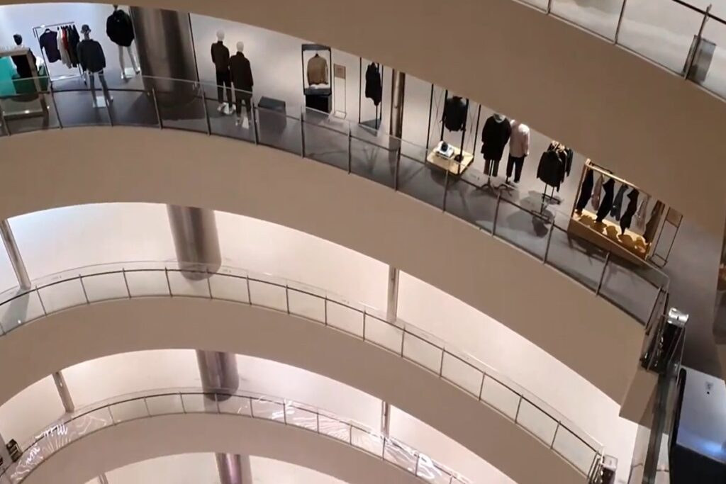 Il video del centro commerciale più grande del mondo, è in Corea del Sud e ospita (quasi) 700 negozi