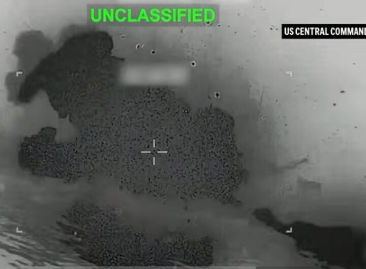 Posamine iraniana abbattuta nello Stretto di Hormuz