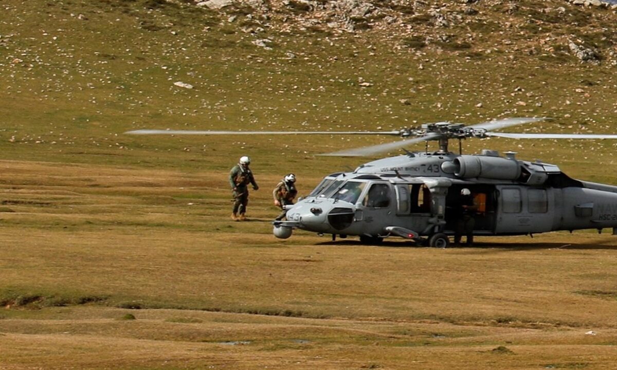 La storia dell'atterraggio di elicotteri da guerra USA in Sicilia