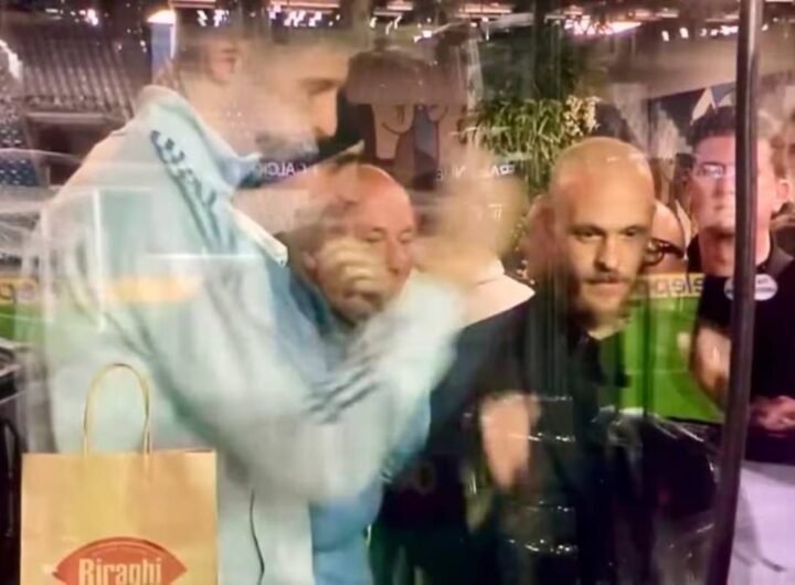 esultanza giocatori italia contro bosnia