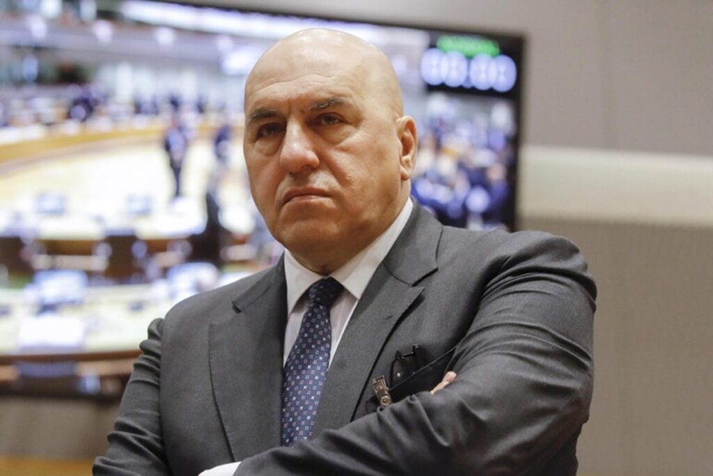 Il ministro della Difesa, Guido Crosetto