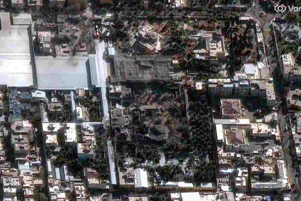 Bombe sul quartier generale del regime a Teheran