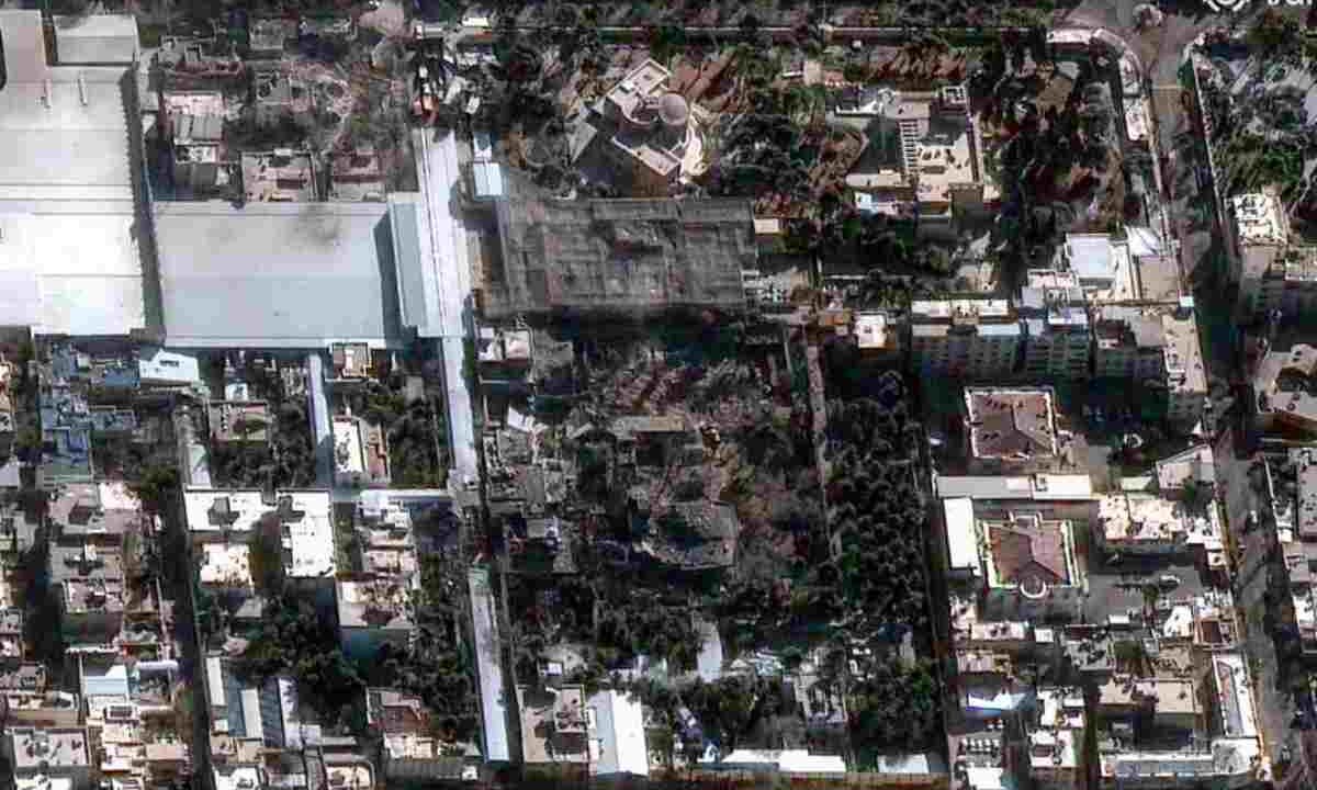 Bombe sul quartier generale del regime a Teheran