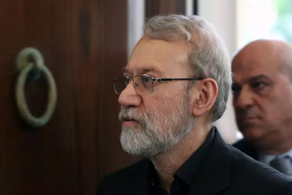 Il capo del Consiglio Supremo per la Sicurezza Nazionale iraniano Ali Larijani