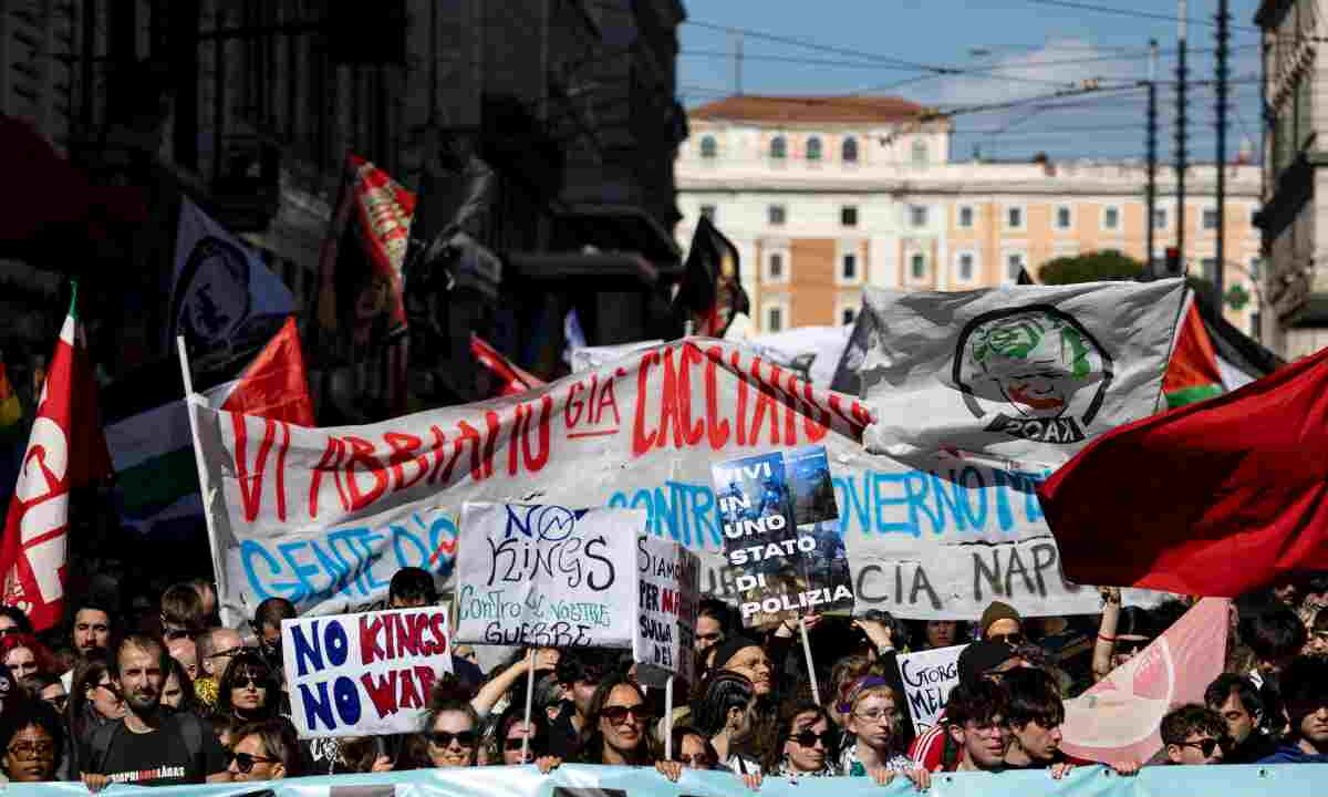 Corteo No Kings Roma
