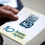 Un volantino che invita a votare No al Referendum sulla Giustizia