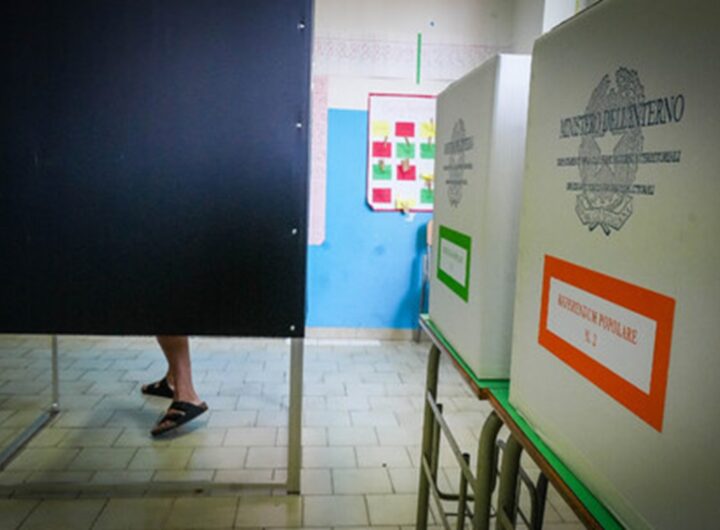 Delle urne elettorali