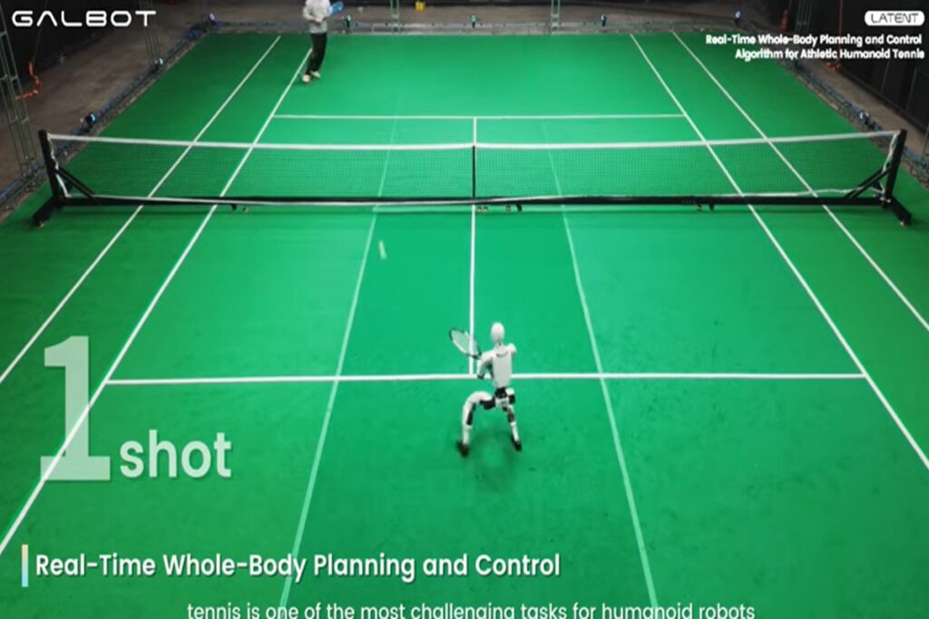 Il video del robot umanoide che gioca a tennis e vince quasi sempre (ma non con i professionisti)