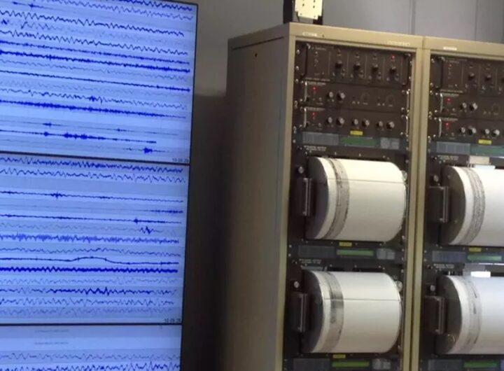 Un sismografo