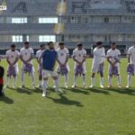 Il video della nazionale di calcio iraniana in campo con gli zainetti dopo la strage nella scuola di Minab