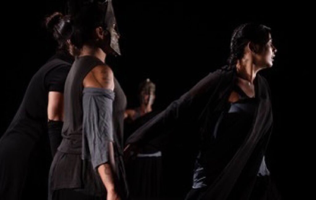 Spettacolo Teatrale Il destino di tutte le cse è cambiare